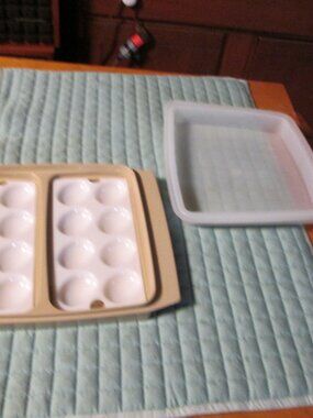 VINTAGE TUPPERWARE DOUBLE DEVILED EGG DISH ALMOND TWO TRAYS